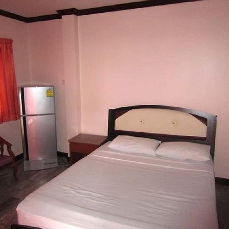 Aa Guesthouse Pattaya Esterno foto